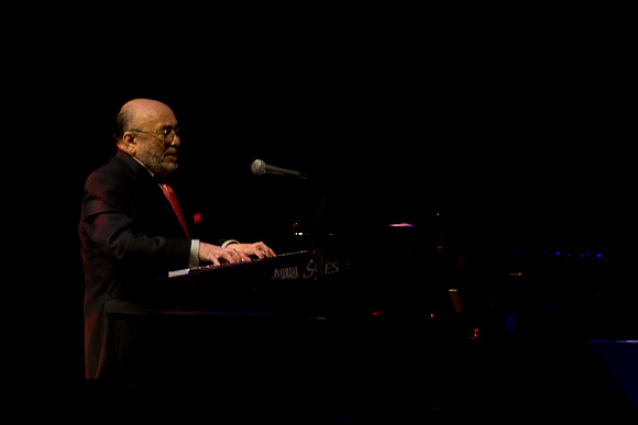 2028_DG_Jazz_Roots_Piano_Latino_Art_Center_Miami_FL_5L8Y3517