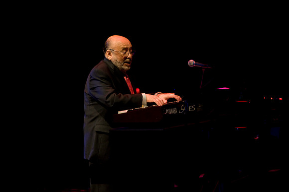 2028_DG_Jazz_Roots_Piano_Latino_Art_Center_Miami_FL_5L8Y3555