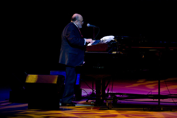 2027_DG_Jazz_Roots_Piano_Latino_Art_Center_Miami_FL_A0M3139
