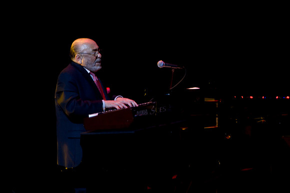 2028_DG_Jazz_Roots_Piano_Latino_Art_Center_Miami_FL_5L8Y3624