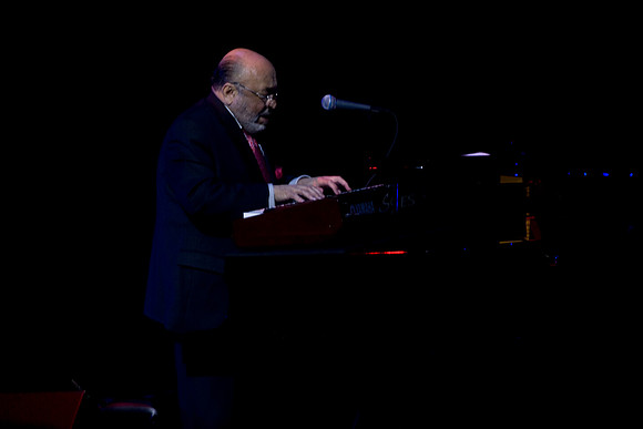 2028_DG_Jazz_Roots_Piano_Latino_Art_Center_Miami_FL_5L8Y3107