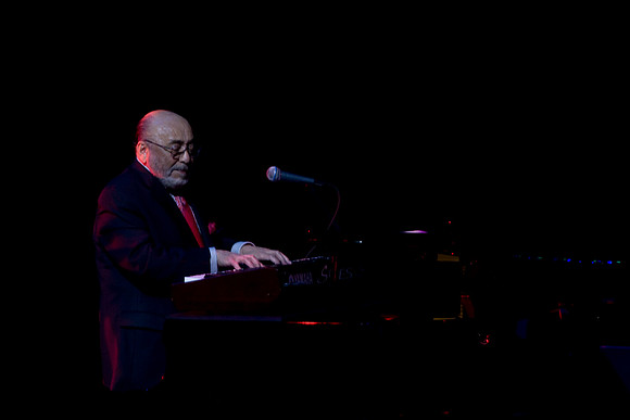2028_DG_Jazz_Roots_Piano_Latino_Art_Center_Miami_FL_5L8Y3399