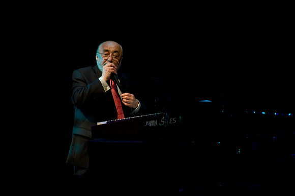 2028_DG_Jazz_Roots_Piano_Latino_Art_Center_Miami_FL_5L8Y3532