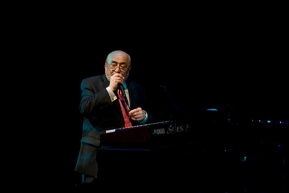 2028_DG_Jazz_Roots_Piano_Latino_Art_Center_Miami_FL_5L8Y3529