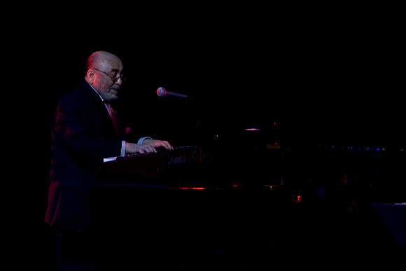 2028_DG_Jazz_Roots_Piano_Latino_Art_Center_Miami_FL_5L8Y3410