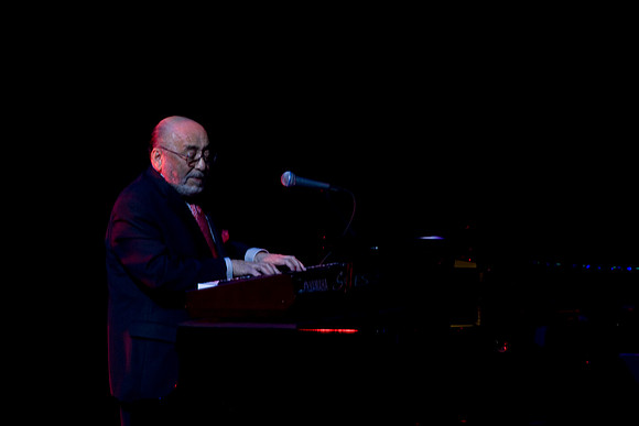 2028_DG_Jazz_Roots_Piano_Latino_Art_Center_Miami_FL_5L8Y3403