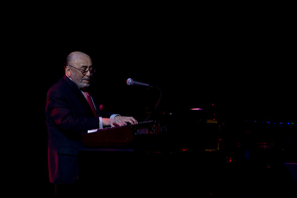 2028_DG_Jazz_Roots_Piano_Latino_Art_Center_Miami_FL_5L8Y3398