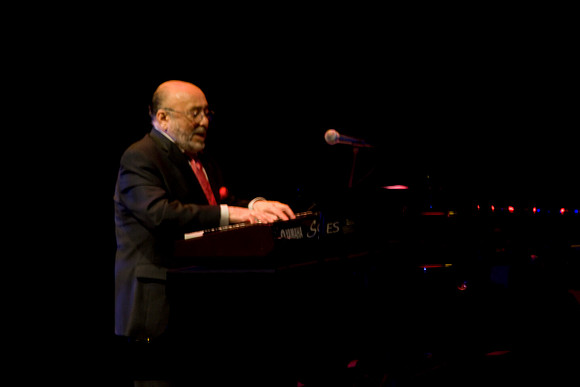 2028_DG_Jazz_Roots_Piano_Latino_Art_Center_Miami_FL_5L8Y3567