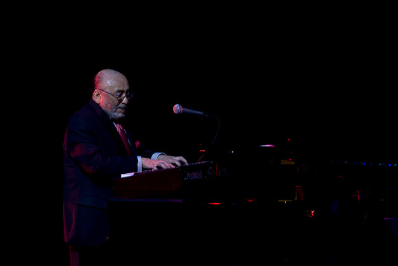 2028_DG_Jazz_Roots_Piano_Latino_Art_Center_Miami_FL_5L8Y3395