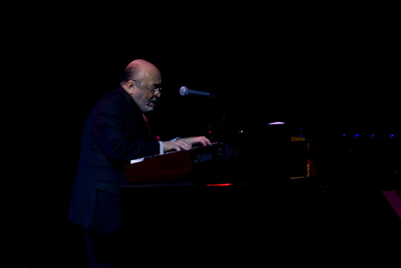 2028_DG_Jazz_Roots_Piano_Latino_Art_Center_Miami_FL_5L8Y3101