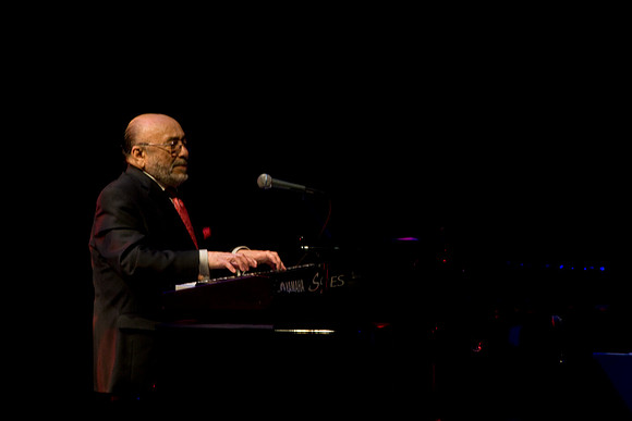 2028_DG_Jazz_Roots_Piano_Latino_Art_Center_Miami_FL_5L8Y3516