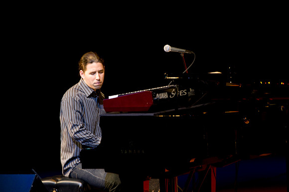 2028_DG_Jazz_Roots_Piano_Latino_Art_Center_Miami_FL_5L8Y3823