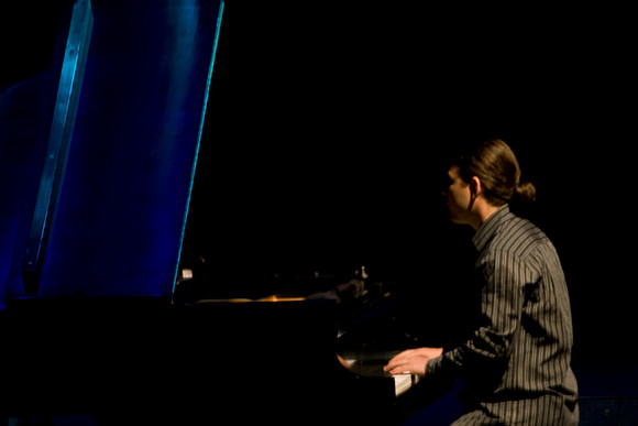 2028_DG_Jazz_Roots_Piano_Latino_Art_Center_Miami_FL_5L8Y3809