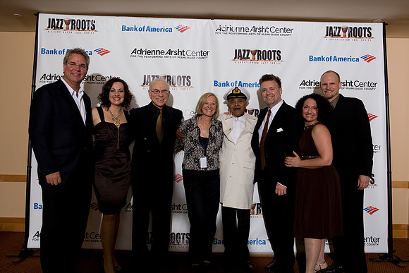 20100115_Jazz_Roots_The_Vocalese_Adrianne_Arsht_Center_Miami_FL_ZV4N0375