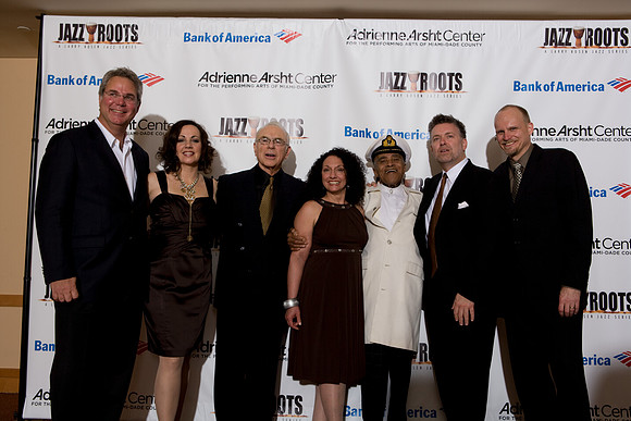 20100115_Jazz_Roots_The_Vocalese_Adrianne_Arsht_Center_Miami_FL_ZV4N0371