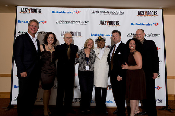 20100115_Jazz_Roots_The_Vocalese_Adrianne_Arsht_Center_Miami_FL_ZV4N0376
