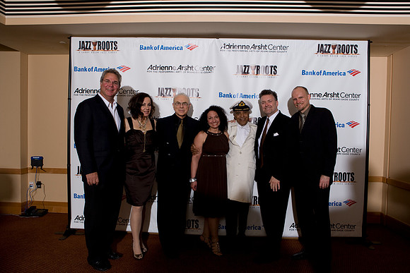20100115_Jazz_Roots_The_Vocalese_Adrianne_Arsht_Center_Miami_FL_ZV4N0367