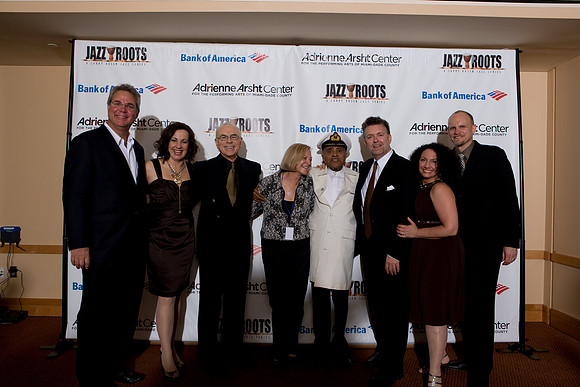 20100115_Jazz_Roots_The_Vocalese_Adrianne_Arsht_Center_Miami_FL_ZV4N0373