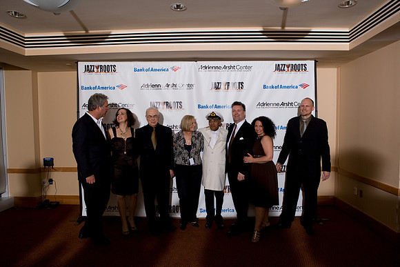 20100115_Jazz_Roots_The_Vocalese_Adrianne_Arsht_Center_Miami_FL_ZV4N0381