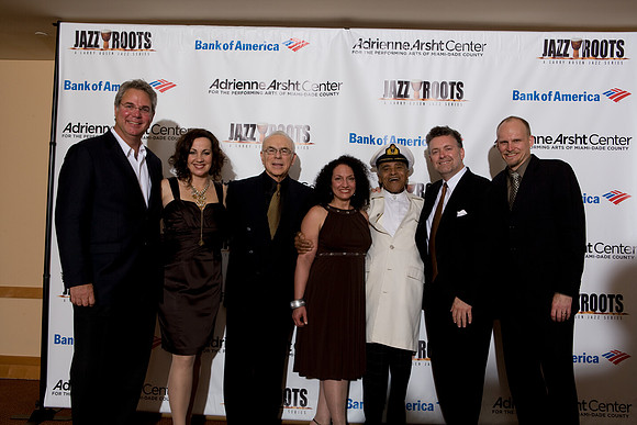 20100115_Jazz_Roots_The_Vocalese_Adrianne_Arsht_Center_Miami_FL_ZV4N0369