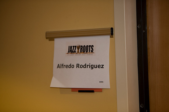 2015_DG_Jazz_Roots_Piano_Latino_Art_Center_Miami_FL_5L8Y0195