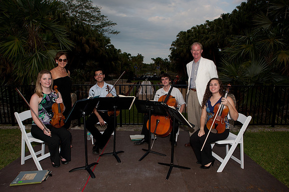 5033_DG_FAIRCHILD_GARDENS_BUDY_GUY_Miami_FL_2011_1_ZV4N0086