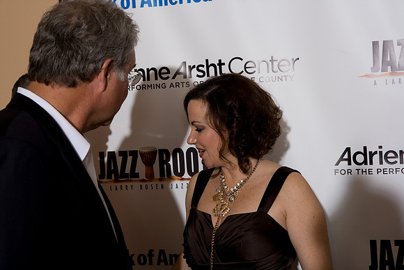 20100115_Jazz_Roots_The_Vocalese_Adrianne_Arsht_Center_Miami_FL_ZV4N0384