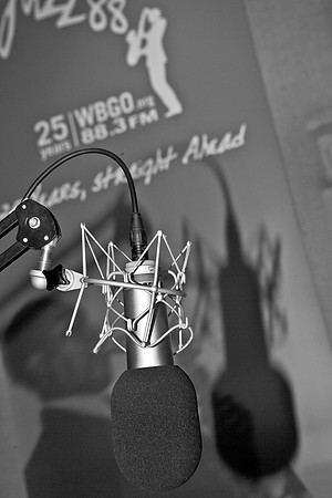 3882_DG_Jazz_Roots_WBGO_Radio_Station_Miami_2010_FL_ZV4N1489