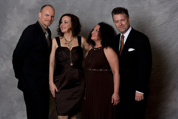 20100115_Jazz_Roots_The_Vocalese_Adrianne_Arsht_Center_Miami_FL_ZV4N0336