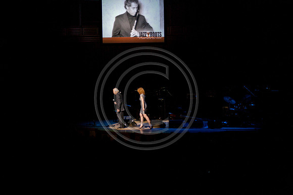 VA0M3543