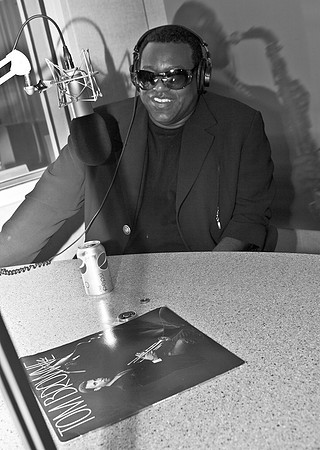 3882_DG_Jazz_Roots_WBGO_Radio_Station_Miami_2010_FL_ZV4N1357