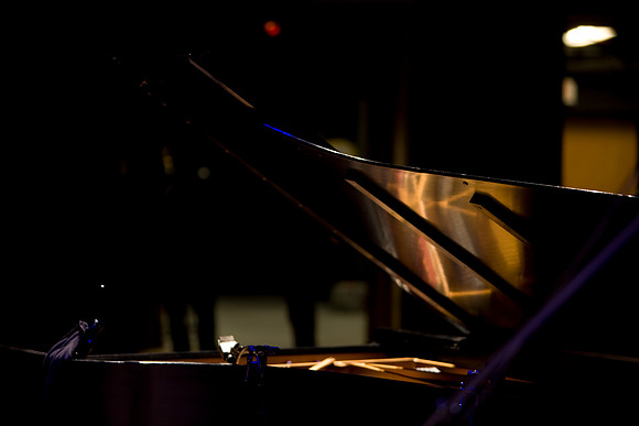 2019_DG_Jazz_Roots_Piano_Latino_Art_Center_Miami_FL_5L8Y1028