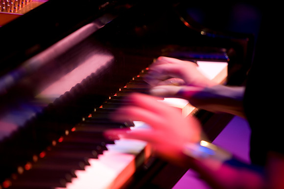 2021_DG_Jazz_Roots_Piano_Latino_Art_Center_Miami_FL5L8Y1352