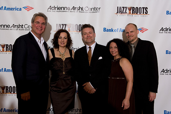 20100115_Jazz_Roots_The_Vocalese_Adrianne_Arsht_Center_Miami_FL_ZV4N0430