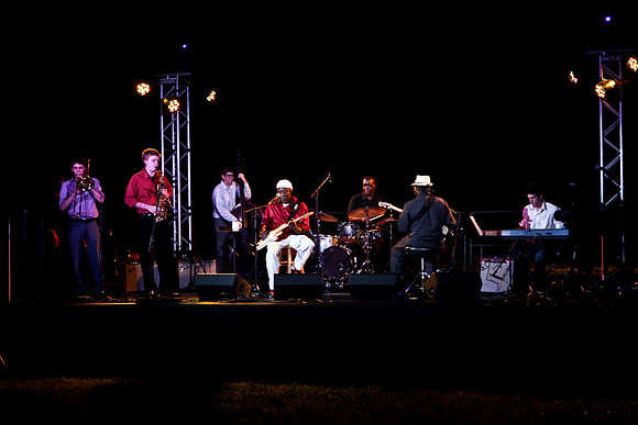 5033_DG_FAIRCHILD_GARDENS_BUDY_GUY_Miami_FL_2011_1_IMG_2053