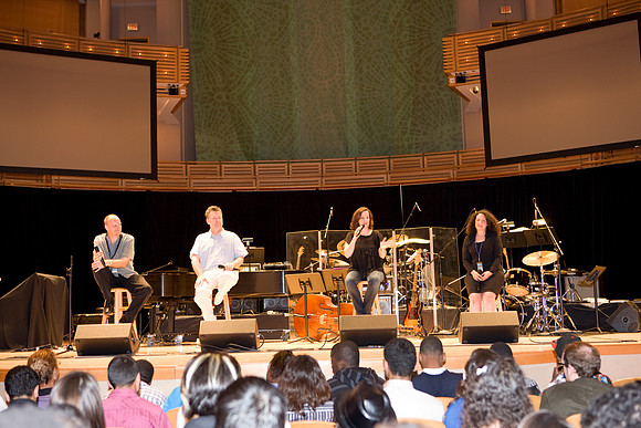 20100115_Jazz_Roots_The_Vocalese_Adrianne_Arsht_Center_Miami_FL_5L8Y3231 2