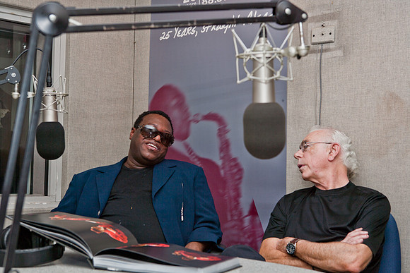 3882_DG_Jazz_Roots_WBGO_Radio_Station_Miami_2010_FL_ZV4N1445