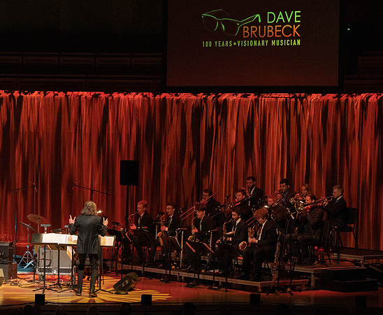 20221028_Dave_Brubeck Trio_JR__DSC9390