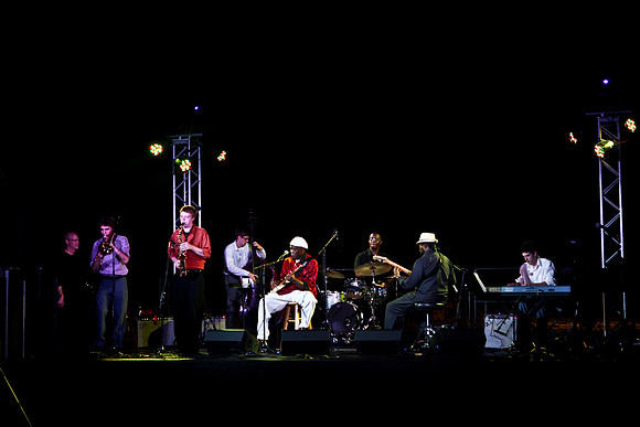 5033_DG_FAIRCHILD_GARDENS_BUDY_GUY_Miami_FL_2011_1_IMG_2039