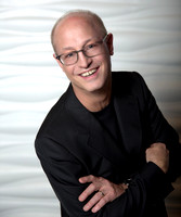 Shelly Berg Portrait