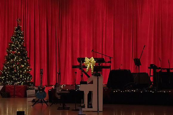 20231201_untitled20231201_Dave_Kov_Jazz_Roots_DSC7823_DN-severe-noise