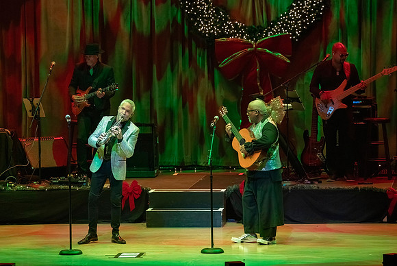 20231201_untitled20231201_Dave_Kov_Jazz_Roots_DSC8042_DN-severe-noise