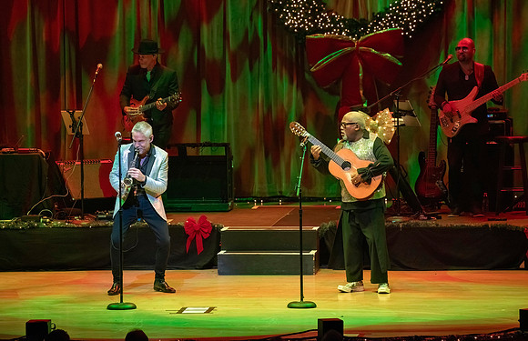 20231201_untitled20231201_Dave_Kov_Jazz_Roots_DSC8049_DN-severe-noise