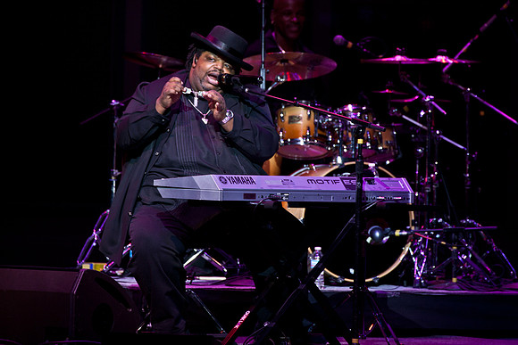 Super Sax, 05.20.2011