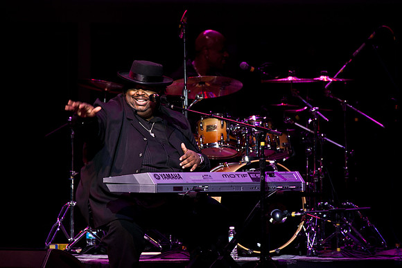 Super Sax, 05.20.2011