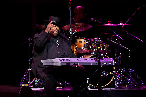 Super Sax, 05.20.2011