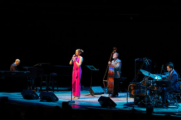 20240223_untitled_20240223_Artistry and Soul_Gregory_Porter___DSC6052