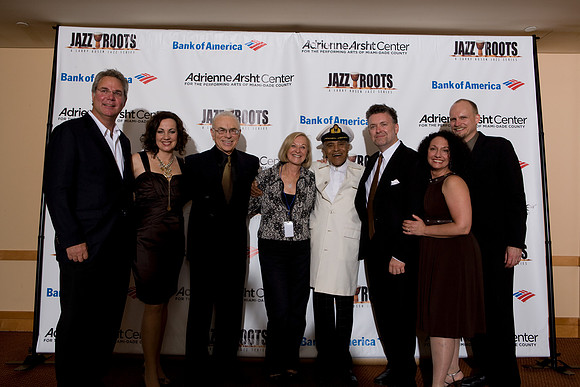 20100115_Jazz_Roots_The_Vocalese_Adrianne_Arsht_Center_Miami_FL_ZV4N0377
