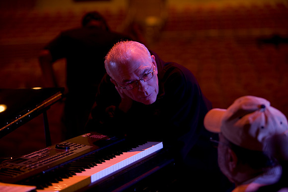 2011_DG_Jazz_Roots_Piano_Latino_Art_Center_Miami_FL_5L8Y0483