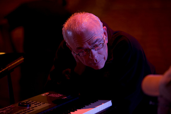 2011_DG_Jazz_Roots_Piano_Latino_Art_Center_Miami_FL_5L8Y0485